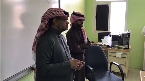 وكيل "التعليم" لطلاب الثانوي: مَنْ سيصبح منكم مدرسًا مثلي؟