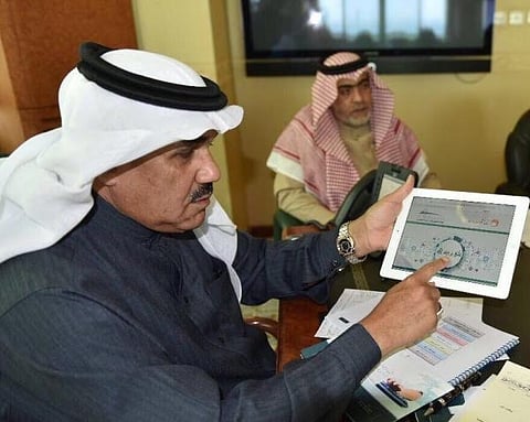 تعليم تبوك يعيد الدوام للثامنة صباحاً ويدشن المدارس الافتراضية
