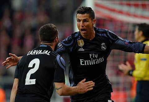 ريال مدريد وموناكو يقطعان شوطًا كبيرًا نحو المربع الذهبي