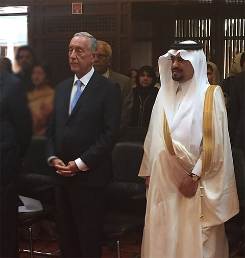الرئيس البرتغالي يزور مسجد لشبونة ويطلع على خدماته للفقراء والمحتاجين