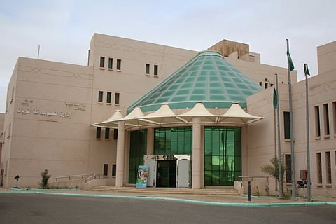 بالأسماء.. تعليم القريات يعتمد حركة نقل قادة المدارس