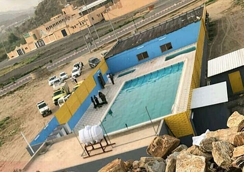 عسير.. التحقيق في وفاة شاب عُثر عليه داخل مسبح بأحد المراكز الرياضية
