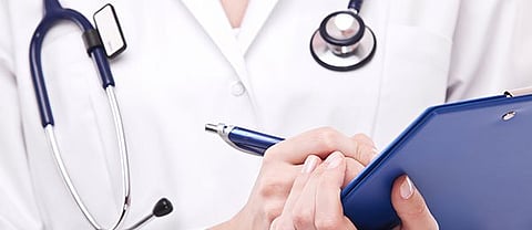 باحث يحذّر من الرعاية الطبية في المستشفيات أثناء عيد الفطر والإجازات