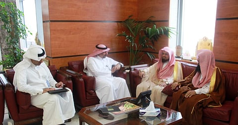 "القاضي" يستقبل "الشهري والعلياني" ويشيد بدور هيئة عسير