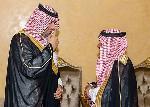 أمير الحدود الشمالية يعزي في وفاة الشيخ عقيل المجلاد