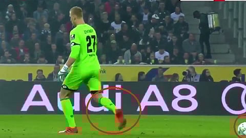 شاهد لقطة الموسم.. حارس ألماني يرتكب خطأ عجيبًا!