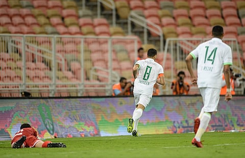 رقم تاريخي.. تيسير أول لاعب يصل للمباراة رقم ٢٠٠ في الدوري