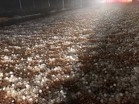 بالفيديو والصور.. أمطار متوسطة إلى غزيرة على سدير والزلفي والقصيم