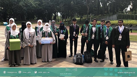 ‏12 ميدالية لطلاب السعودية في "آيتكس" للاختراعات بماليزيا.. والوزير يهنئ