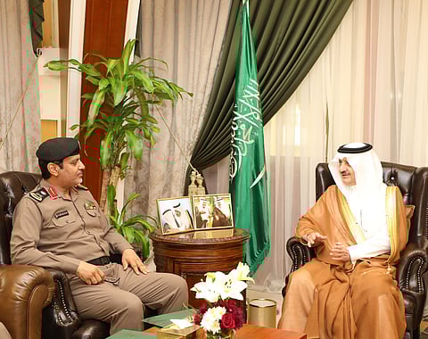 أمير الشرقية يكرّم منسوبي المرور لجهودهم في ضبط الحركة وخفض الحوادث