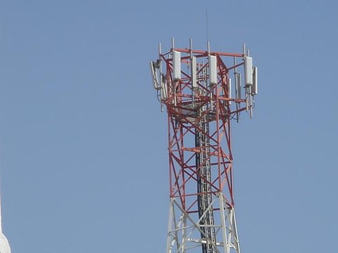 أهالي أحد ثربان يشتكون سوء تغطية شبكة Stc