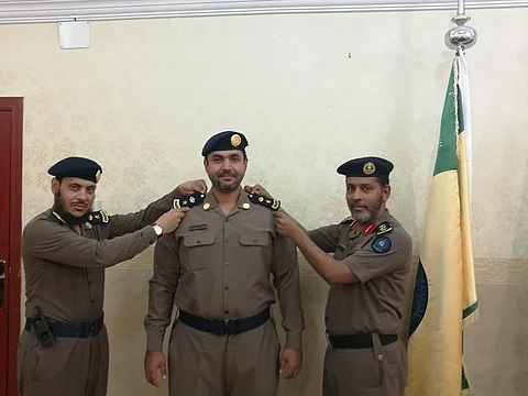 تقليد "الشمراني" رتبة "مقدم" بـ"مدني الليث"