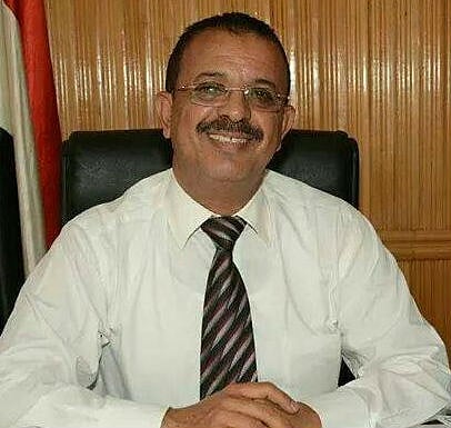 نائب وزير التعليم المنشق عن الحوثيين: بقائي كان جبراً.. وهذا أكبر خطأ وقع فيه اليمن