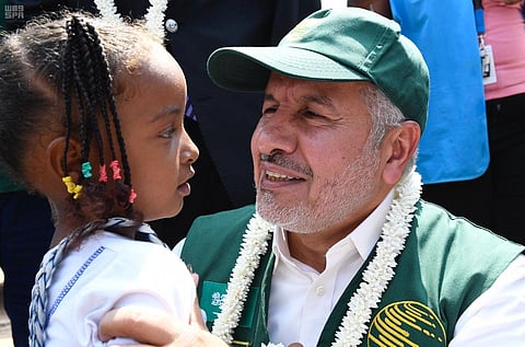 "الربيعة" يدشن القرية السعودية للاجئين اليمنيين في "أبخ" بجيبوتي