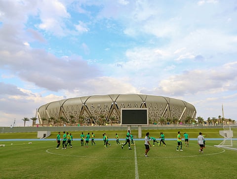 يُقام اللقاء على الملعب الرديف  لملعب "الجوهر ة" .. الأخضر الشاب يواجه عُمان وديًا