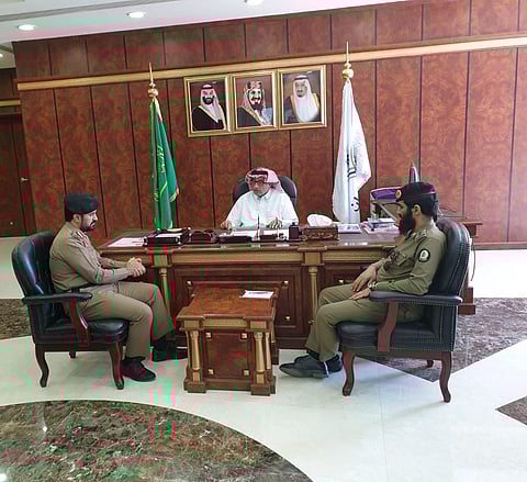 مدير سجون نجران يبحث سبل خدمة النزلاء أكاديميًا