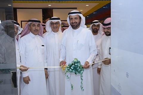 بالصور.. وزير الصحة يفتتح أول عيادة للمرأة والطفل بالمنطقة الشرقية