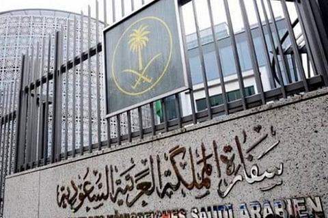 استنفار أمني في باريس والسفارة للسعوديين: ابتعِدوا عن "الشانزليزيه"