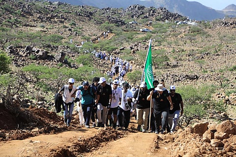 اختتام فعالية هايكنج جبل شمنصير بالكامل.. بمشاركة 1300 فرد