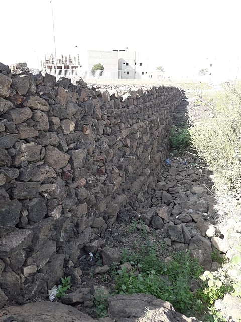 شاهد.. "سبق" تقف على أطلال سد "الرانوناء" التاريخي