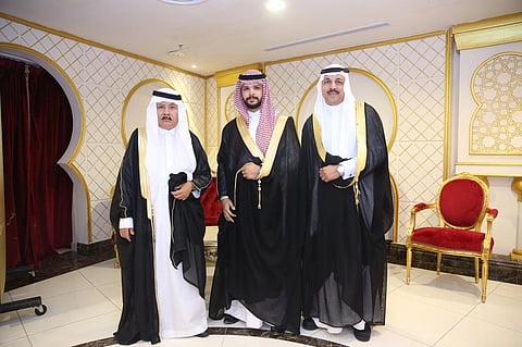 "خيري" يحتفي بزفاف نجله إلى ابنة "نهاري"