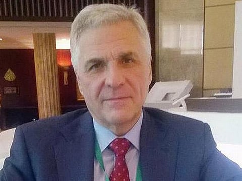 سفير روسيا باليمن يشيد بالاستقرار الأمني في عدن