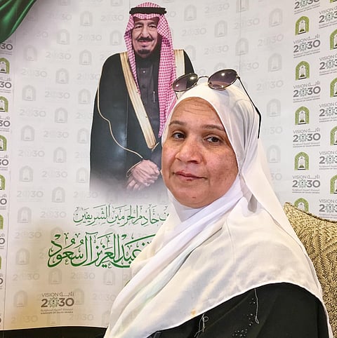 "حلاوتهم".. من حادث انفجار "الدرب الأحمر" إلى ضيافة "سلمان بن عبدالعزيز"
