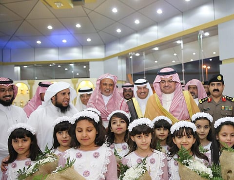 محافظ حفر الباطن يدشن الهوية الجديدة لجمعية "تراؤف"