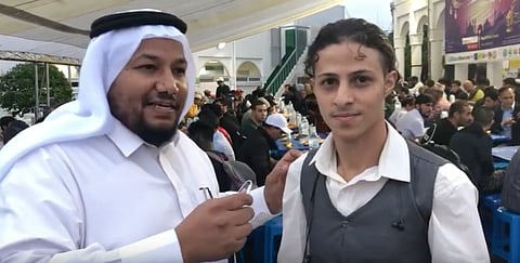 مقيم يمني بكوريا يوجه رسالة شكر للملك وولي عهده.. ماذا قال فيها؟