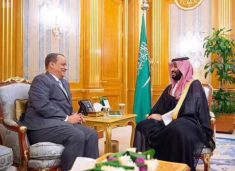 ولي العهد يستقبل وزير الشؤون الخارجية الموريتاني