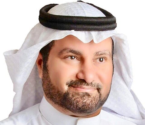 "النعمي" معرفاً لقبيلة "آل محرق" بقرية خضير جازان