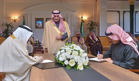 أمير تبوك يشهد حفل تدشين انطلاقة أكاديمية "نيوم"