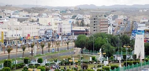 خميس مشيط.. آباء ينتقدون ضم وإغلاق "تعليم عسير" لمدارس بالمدينة العسكرية