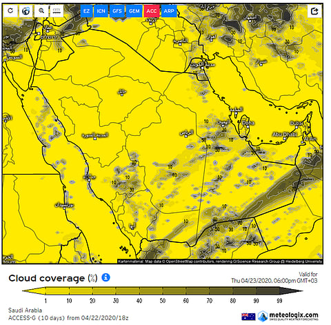 "المسند" عن طقس الخميس: استقرار عام.. مناسب لترائي هلال رمضان