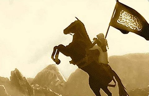 "سعد بن معاذ" سيد الأنصار وافق حكمه في بني قريظة ما أنزله الله واهتز لموته عرش الرحمن