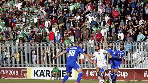 الاتحاد الفلسطيني لكرة القدم يقرّر استكمال دوري المحترفين.. بالتوافق مع الأندية