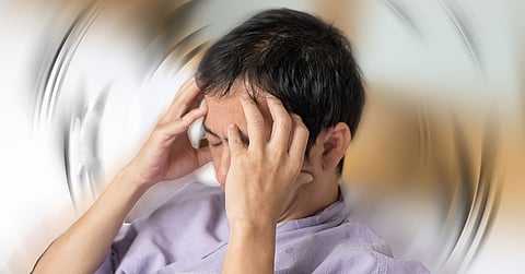 الإصابة بالدوار عند الوقوف تزيد من خطر مرض لا دواء له