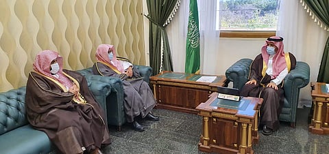 "محافظ الطائف" يفعّل حملة "الخوارج شرار الخلق"