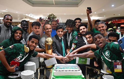 المدرب الوطني "المحمدي": أهدي كأس العرب لولاة الأمر.. وهؤلاء الرجال خلف "المنجز"