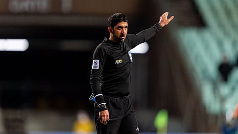 طاقم إماراتي لقيادة نهائي دوي أبطال آسيا.. بين الهلال وبوهانج