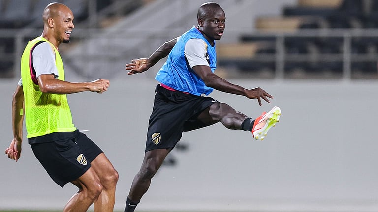 ������� "����" "�����".. ������� ����� sabq/2024-10-16/