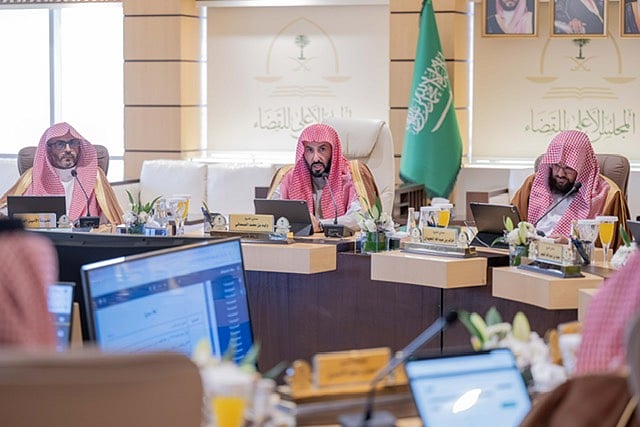 المجلس الأعلى للقضاء يعتمد قرارات لتعزيز توحيد الإجراءات ورفع كفاءة العمل القضائي