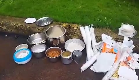 തൃശൂരില് ഹോട്ടലുകളില് വ്യാപക പരിശോധന; നഗരത്തിലെ ഹോട്ടലുകളില്നിന്ന് പഴകിയ ഭക്ഷണം പിടിച്ചെടുത്തു