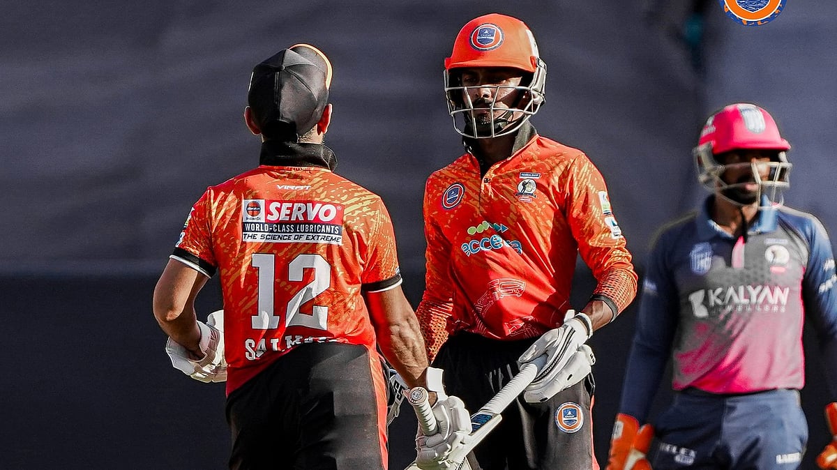 Kunnummal’s Blazing Ton Sets Stage for Calicut Globestars’ Thrilling Semi-Final Victory Over Trivandrum