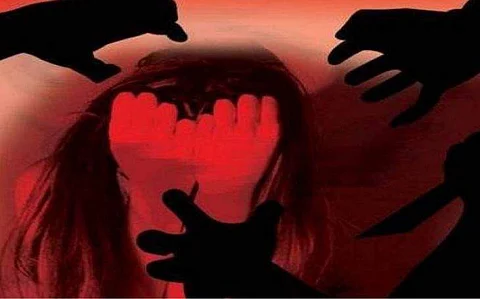 സംസാരശേഷിയില്ലാത്ത 17കാരിയെ കൂട്ടബലാത്സംഗം ചെയ്തു; മൂന്ന് പേര്‍ പിടിയില്‍
