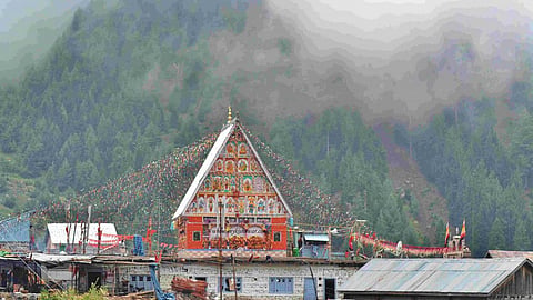 जम्मू कश्मीर : तीन महीने बाद खुला मचैल माता मंदिर कपाट