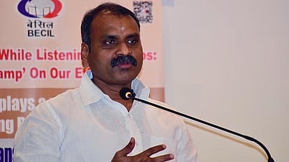 ‘वेव्स’ मीडिया, टीवी, ओटीटी प्लेटफॉर्म और फिल्म निर्माताओं के लिए बड़ा अवसर : मुरुगन