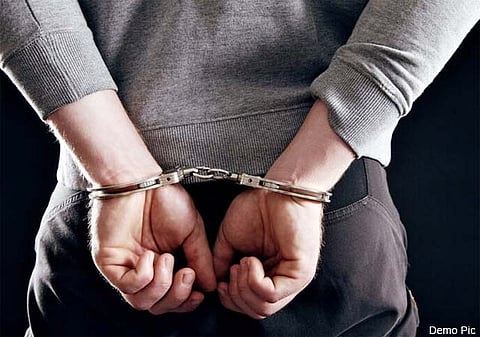 भैंसों की तस्करी के आरोप में पुलिस ने 4 अभियुक्तों को किया गिरफ्तार