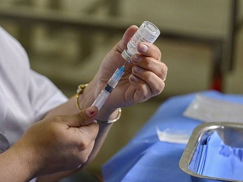 टीकाकरण के बावजूद रेबीज से बच्ची की मौत