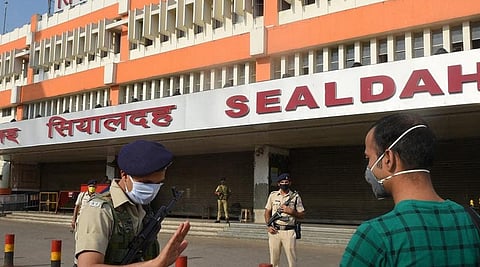 सियालदह स्टेशन पर ‘डायमंड क्रॉसिंग’ का अपग्रेड, 52 की जगह लगी 60 किलो की रेल